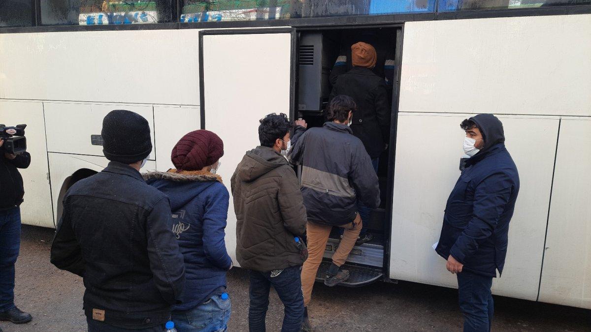 Kars’ta, 35 kaçak göçmen yakalandı
