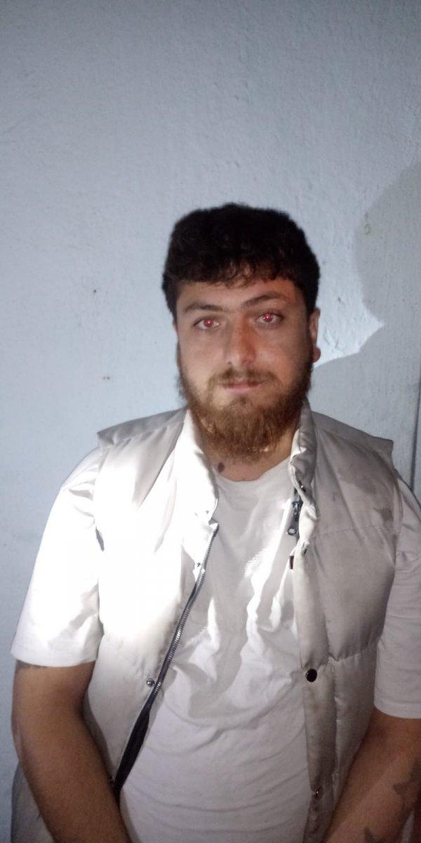 Afyonkarahisar'da 36 ayrı suçtan aranan adam evinde yakalandı