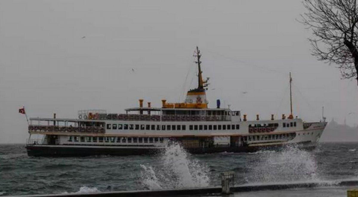 İstanbul'da bazı vapur seferleri iptal edildi