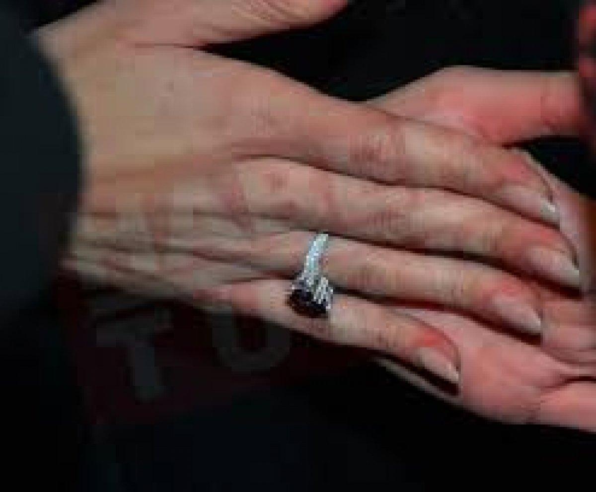 Dilan Çiçek Deniz ile Thor Saevarsson evleniyor