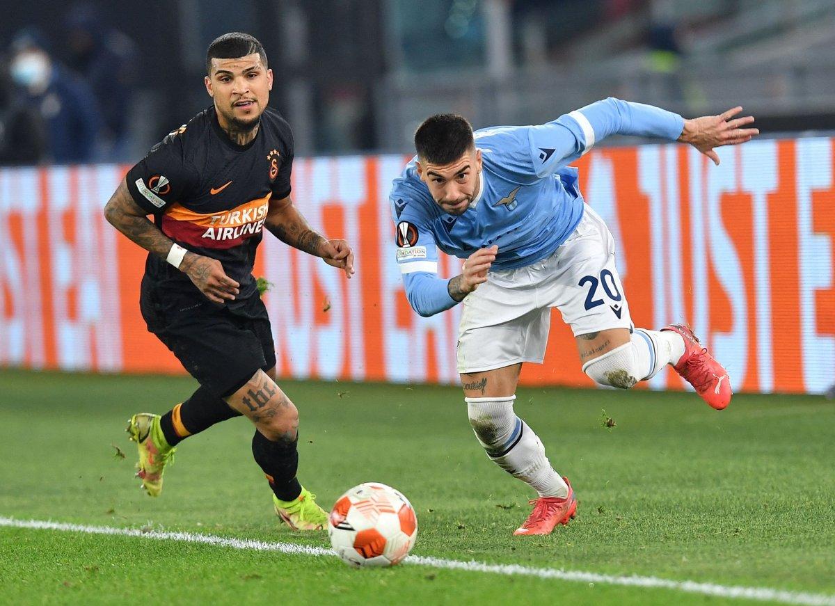 Galatasaray, Lazio'yla berabere kalarak grubu lider tamamladı