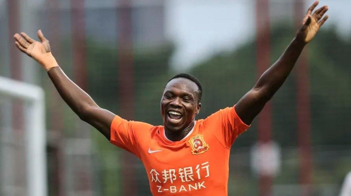 Trabzonspor, Kouassi'nin sözleşme detaylarını KAP'a bildirdi