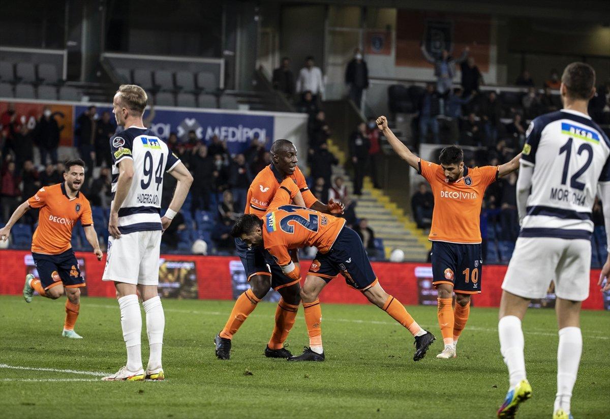 Başakşehir, Kasımpaşa'yı da yendi