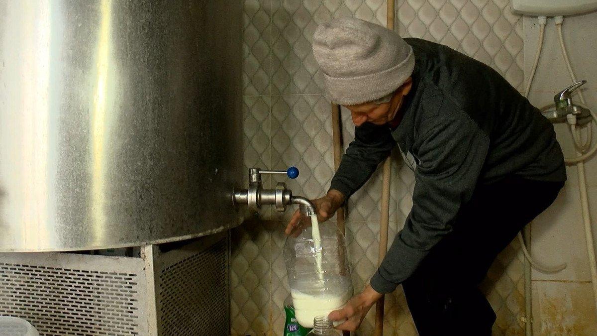 Üretici bile şaşkın: 3 liralık süt, marketlerde 18 lira