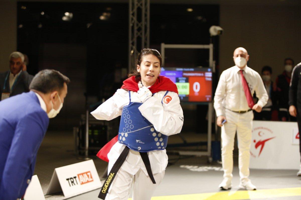 Meryem Betül Çavdar dünya şampiyonu oldu
