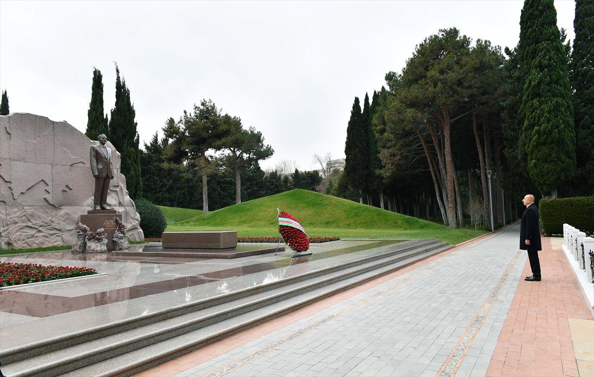 Haydar Aliyev, vefatının 18'inci yılında anılıyor