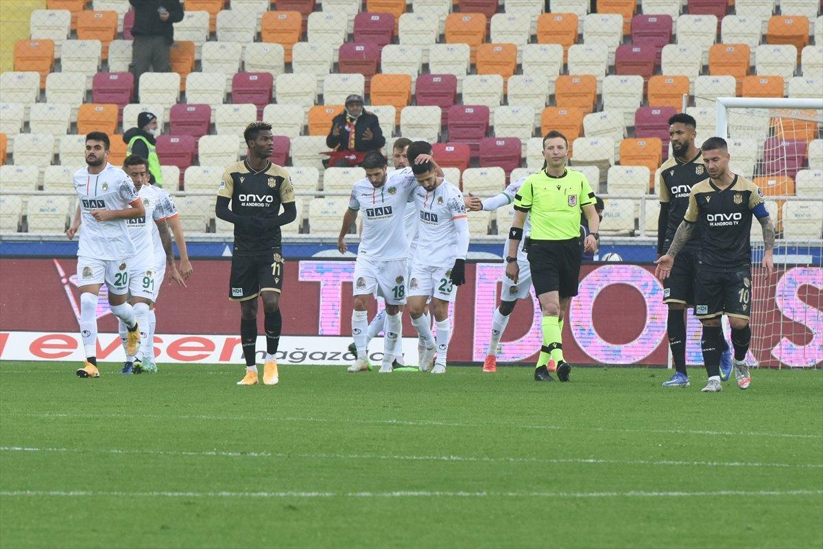 Alanyaspor, Malatyaspor'u 6 golle mağlup etti