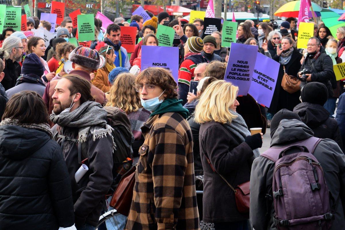 Fransa’da, ırkçılık karşıtı protesto yapıldı