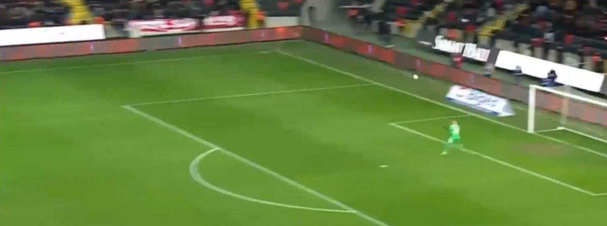 Figueiredo'dan klas gol