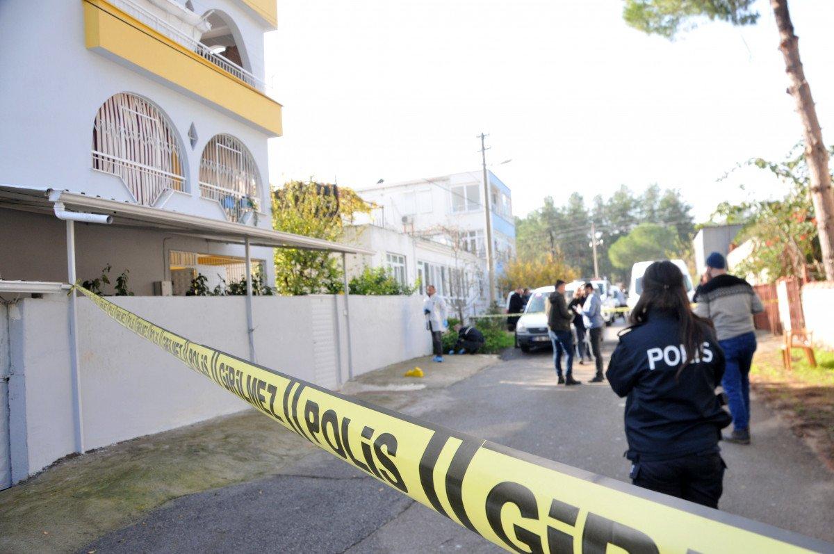 Antalya'da miras anlaşmazlığından ablasını öldüren kardeş tutuklandı