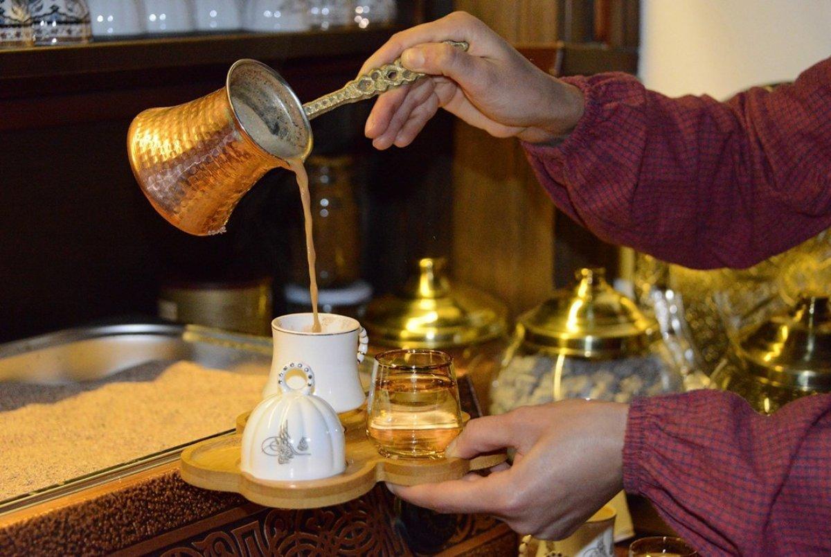 Kayısı çekirdeği kahvesi yüksek besin içeriğiyle öne çıkıyor