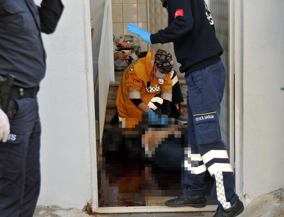 Antalya'da miras anlaşmazlığından ablasını öldüren kardeş tutuklandı