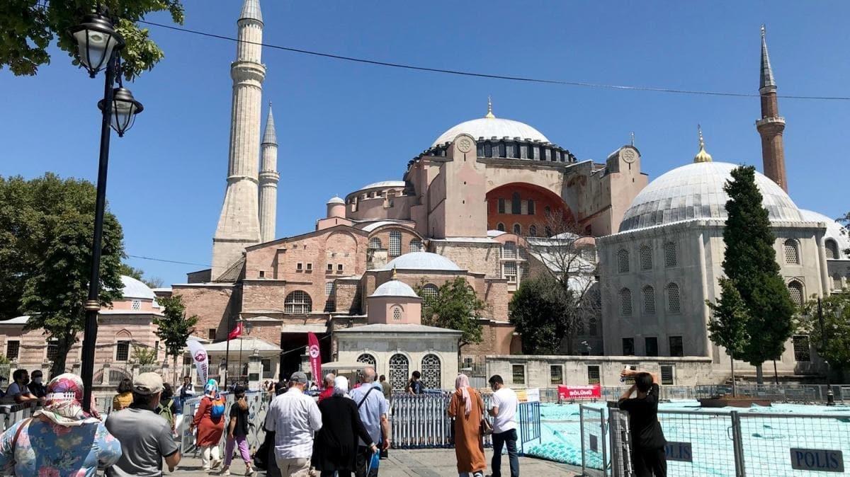 Ayasofya Camii özel güvenliğe devrediliyor
