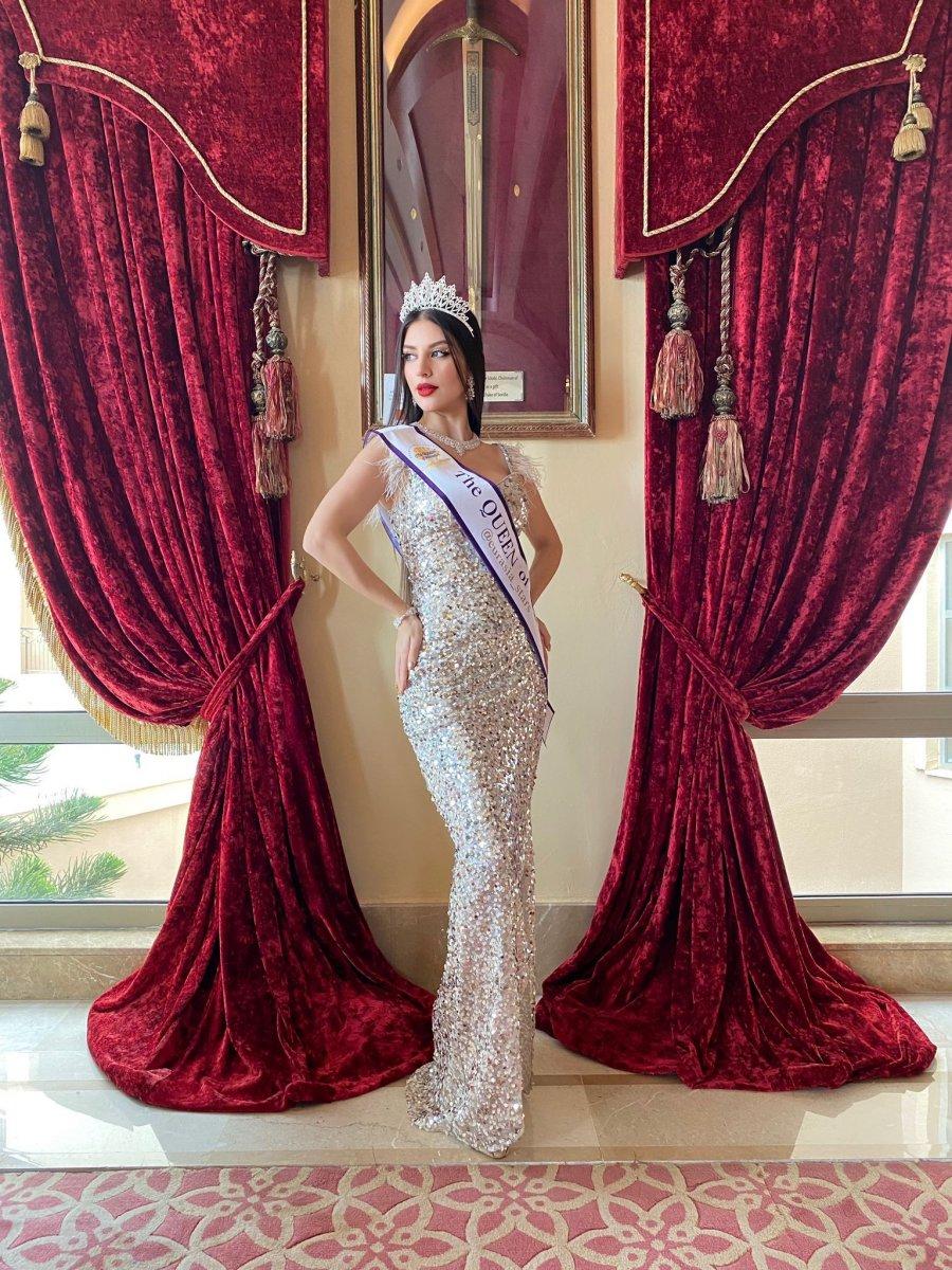 Türkiye'yi temsil eden Rus asıllı güzel, yarışmada birinci oldu