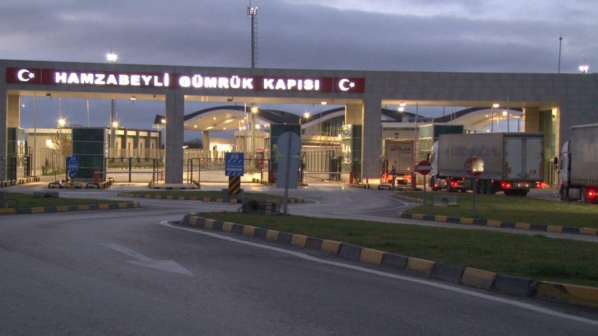 Hamzabeyli Sınırı'ndaki tır kuyrukları, ihracatın engellenmesine bağlandı
