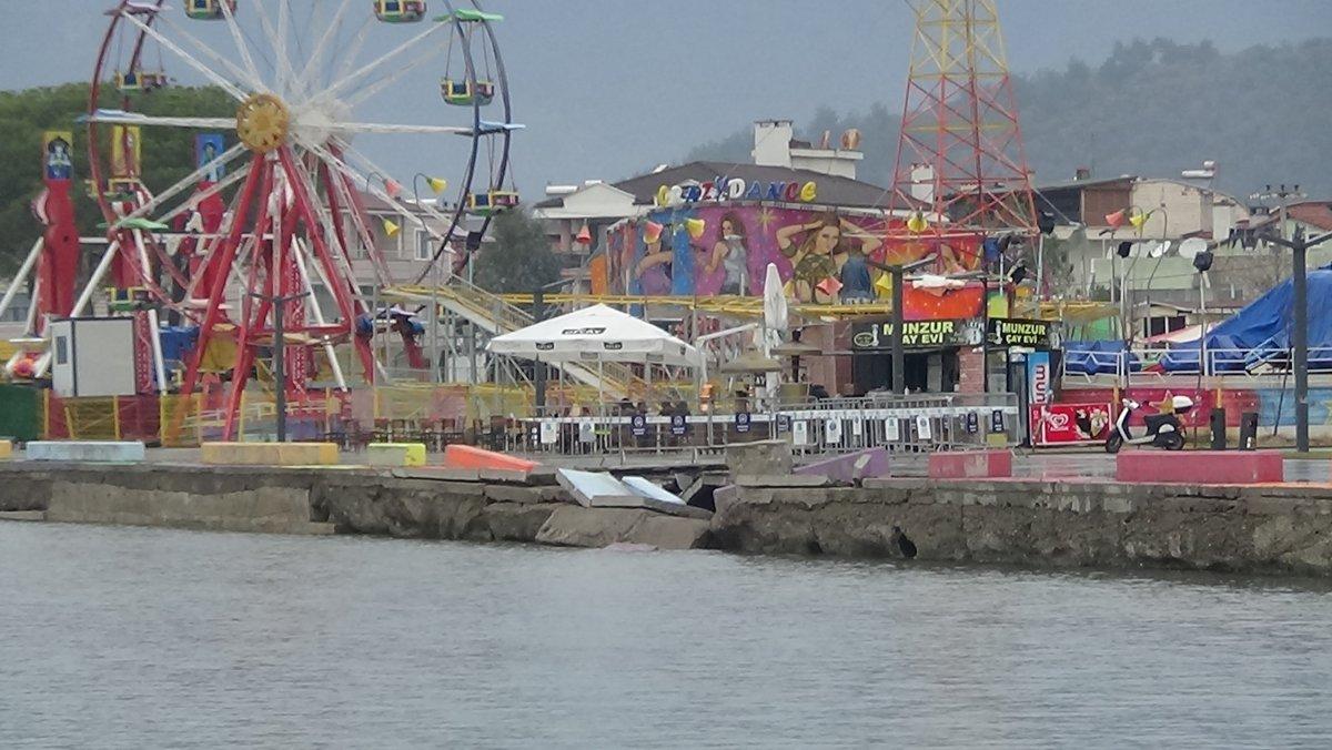 Edremit'te lodos, kordonu yıktı