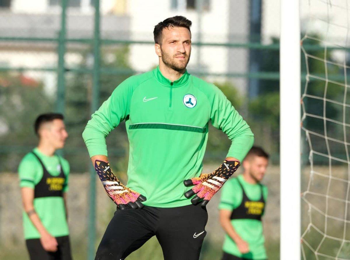 Galatasaray, Muslera'nın yokluğunda yeni kaleci alacak