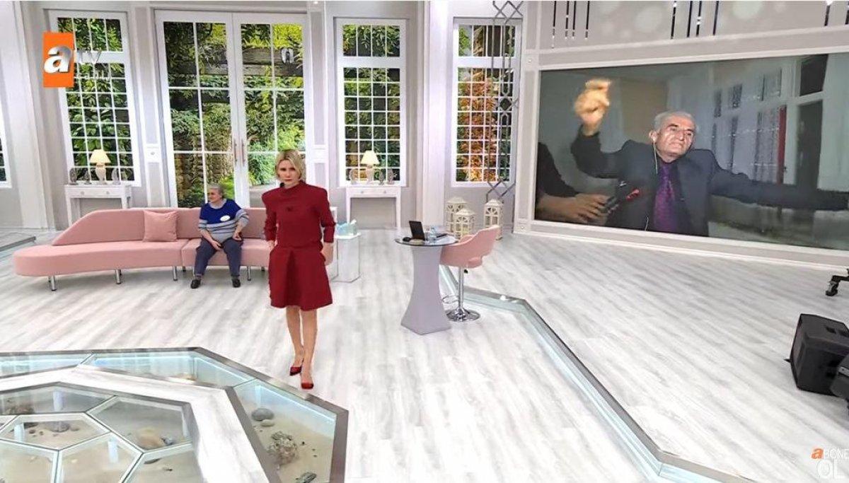 TikTok fenomeni olmak için 47 yıllık eşini terk etti