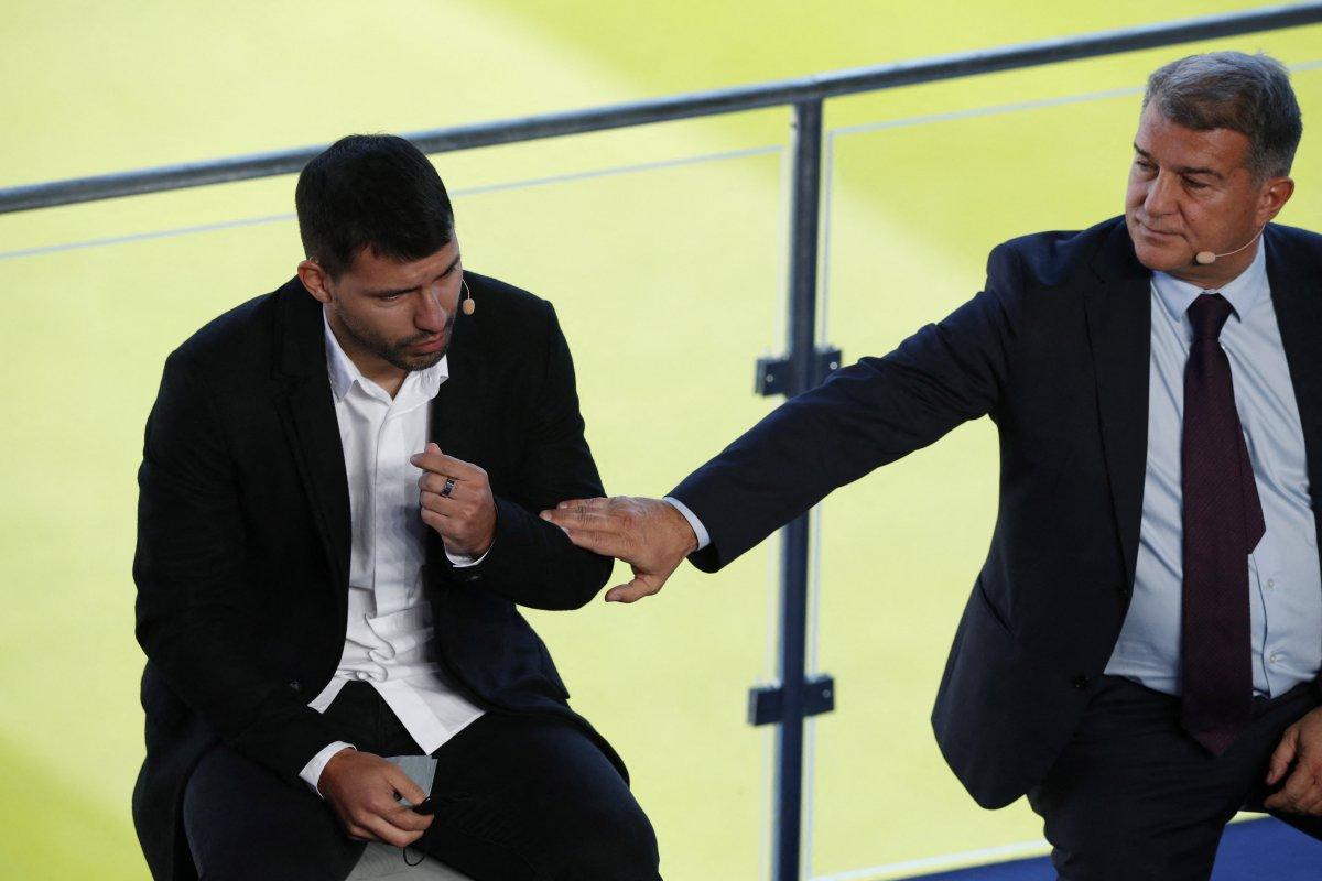 Sergio Agüero futbolu bıraktı