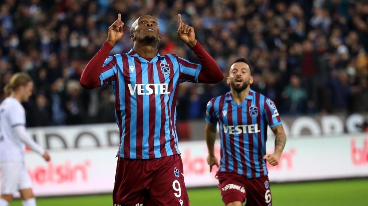 Trabzonspor yönetimi, Nwakame'ye yeni teklif yaptı