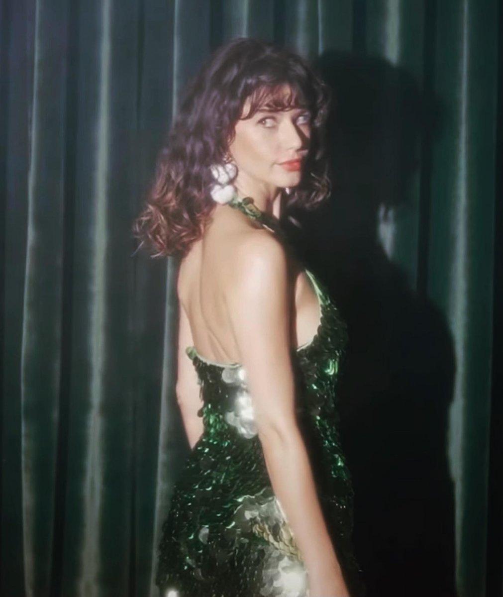 Beren Saat'in 2022 imajı