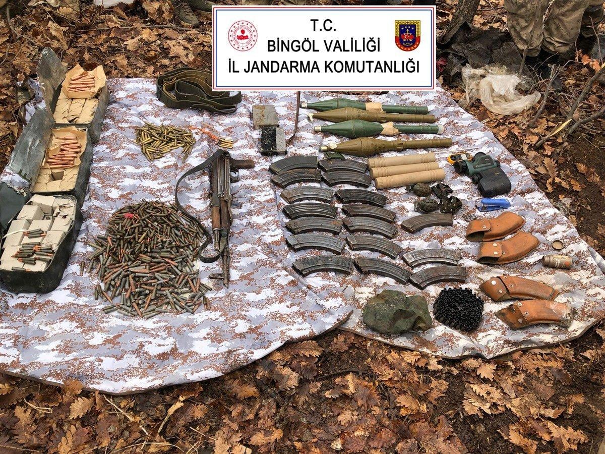 Bingöl’de, PKK’ya ait mühimmat ele geçirildi