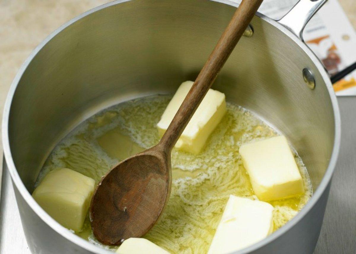 Tüm yağları unutun: Kahverengi tereyağı nasıl yapılır?