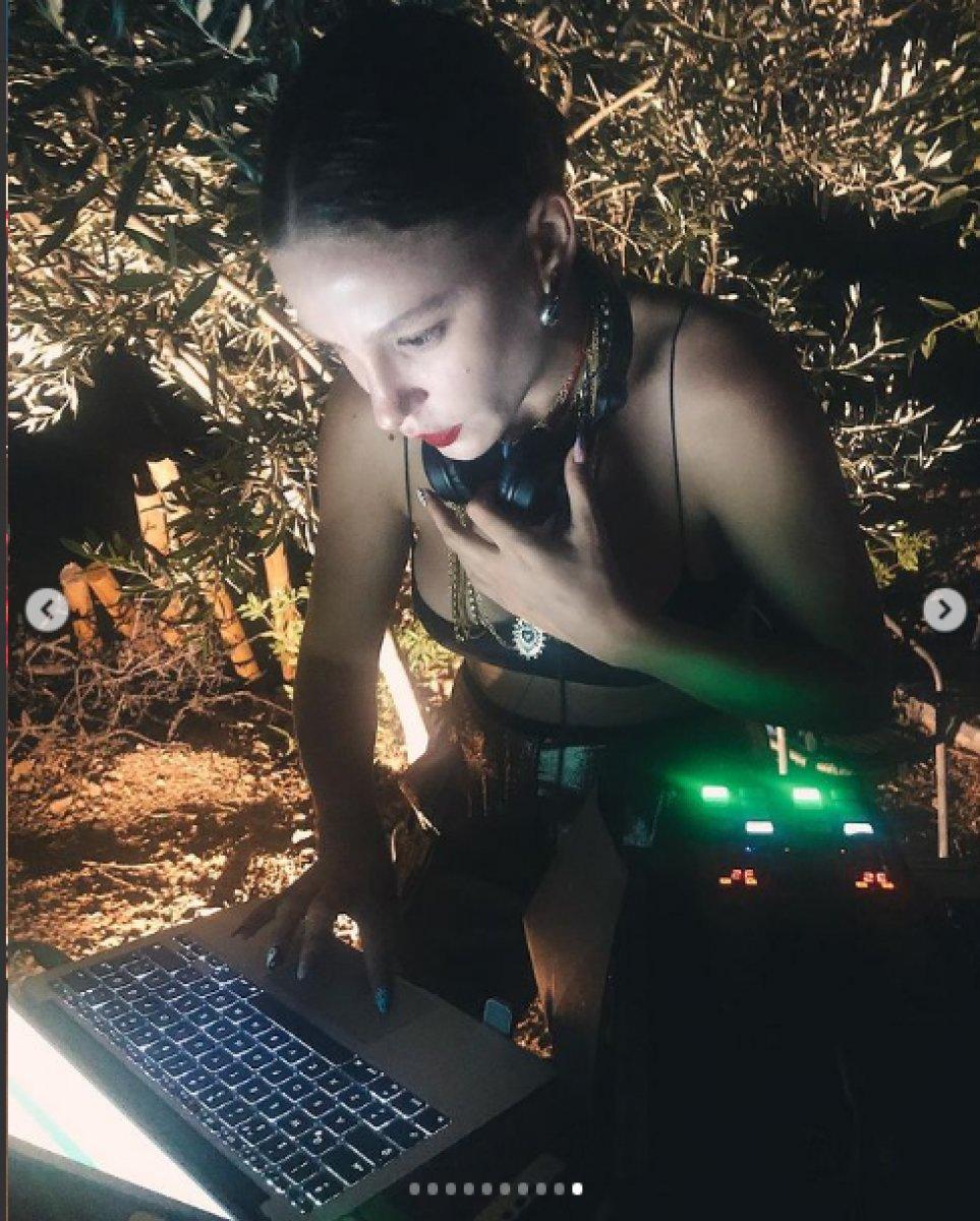 Serenay Sarıkaya'dan yeni fotoğraflar