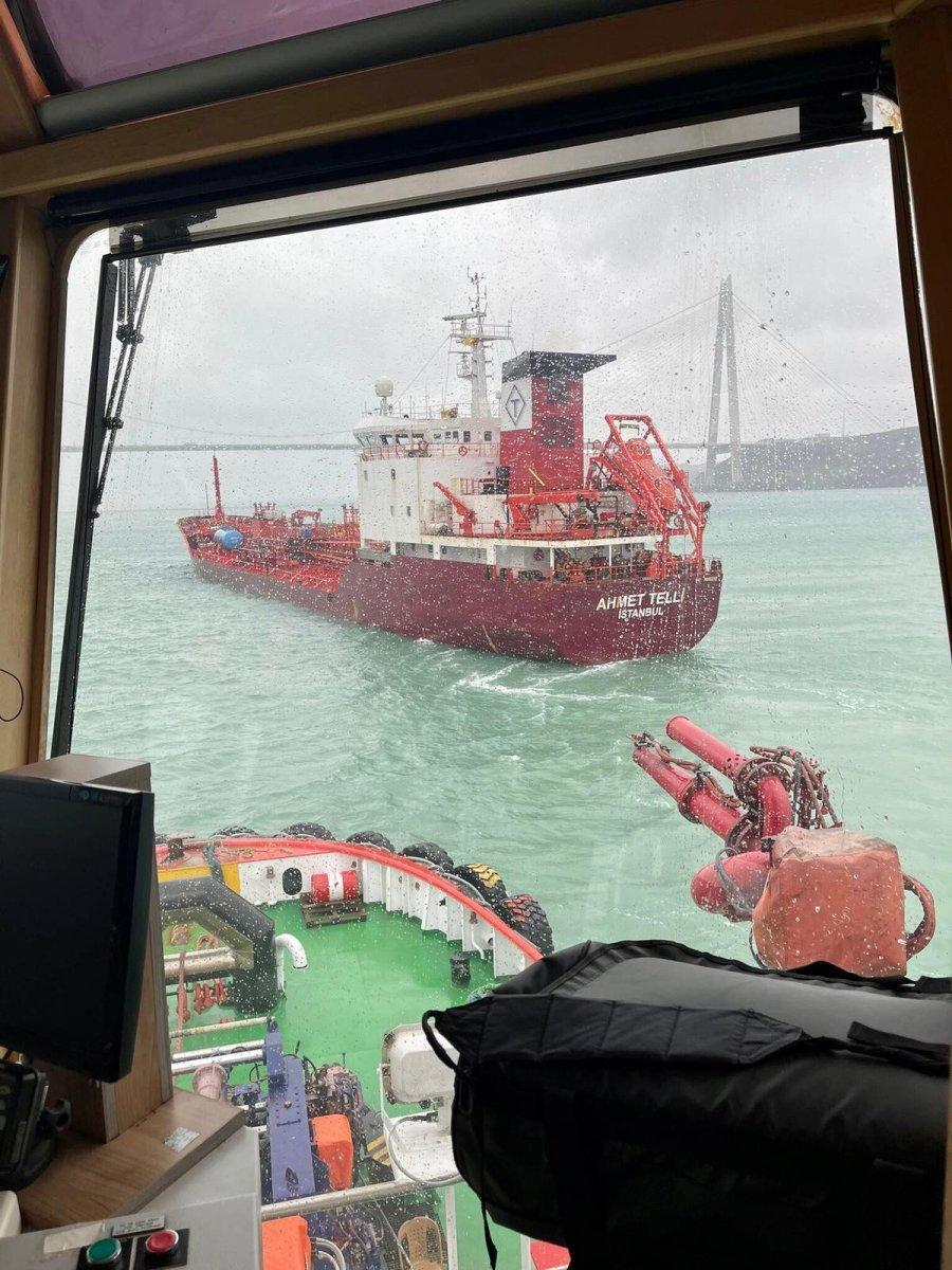 İstanbul Boğazı, gemi trafiğine yeniden açıldı