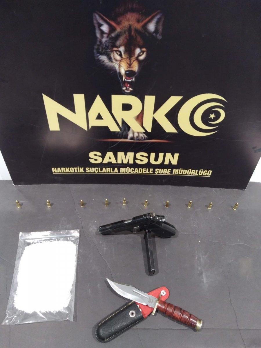 İstanbul'dan Samsun'a uyuşturucu getirirken yakalandılar