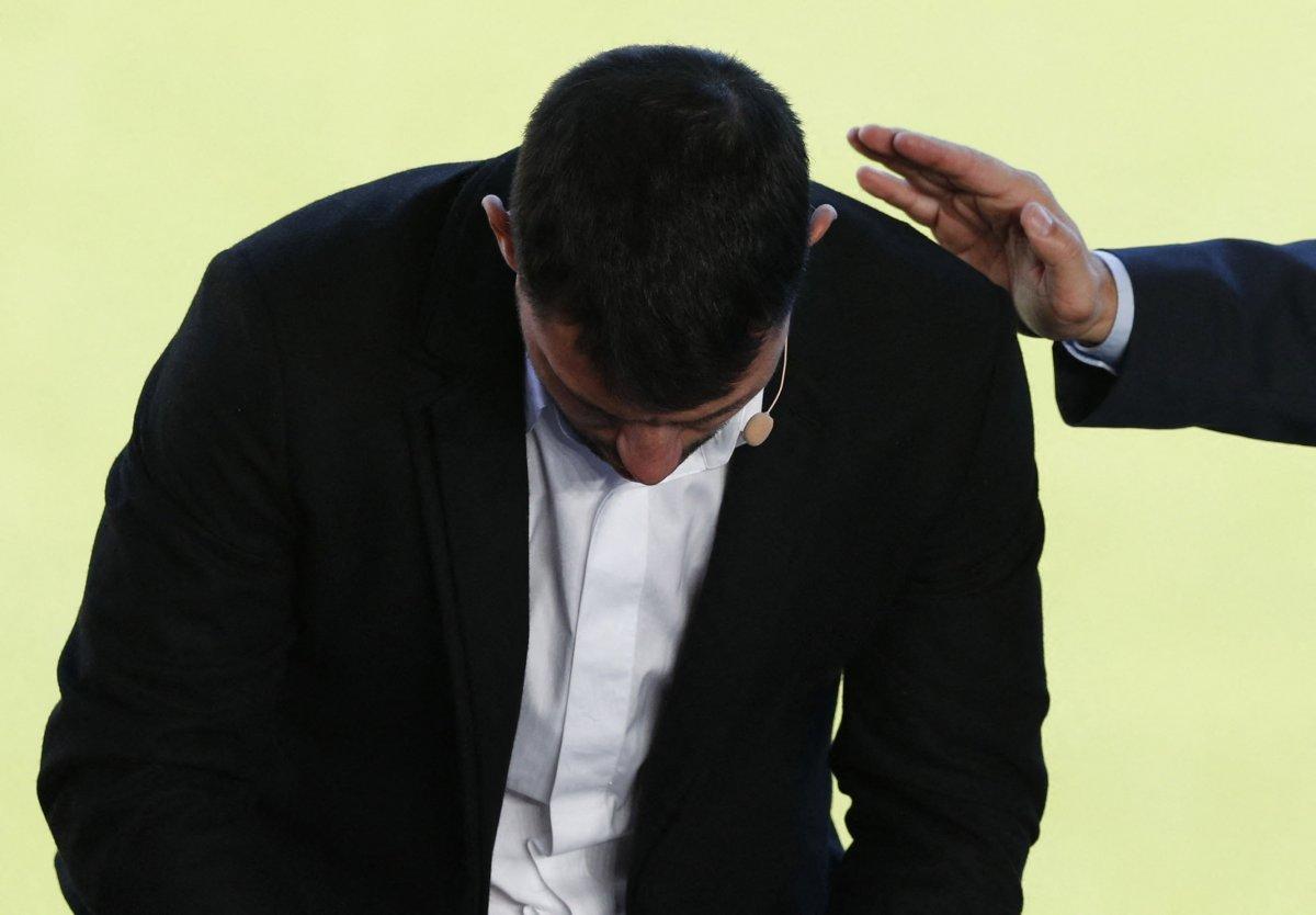 Sergio Agüero futbolu bıraktı