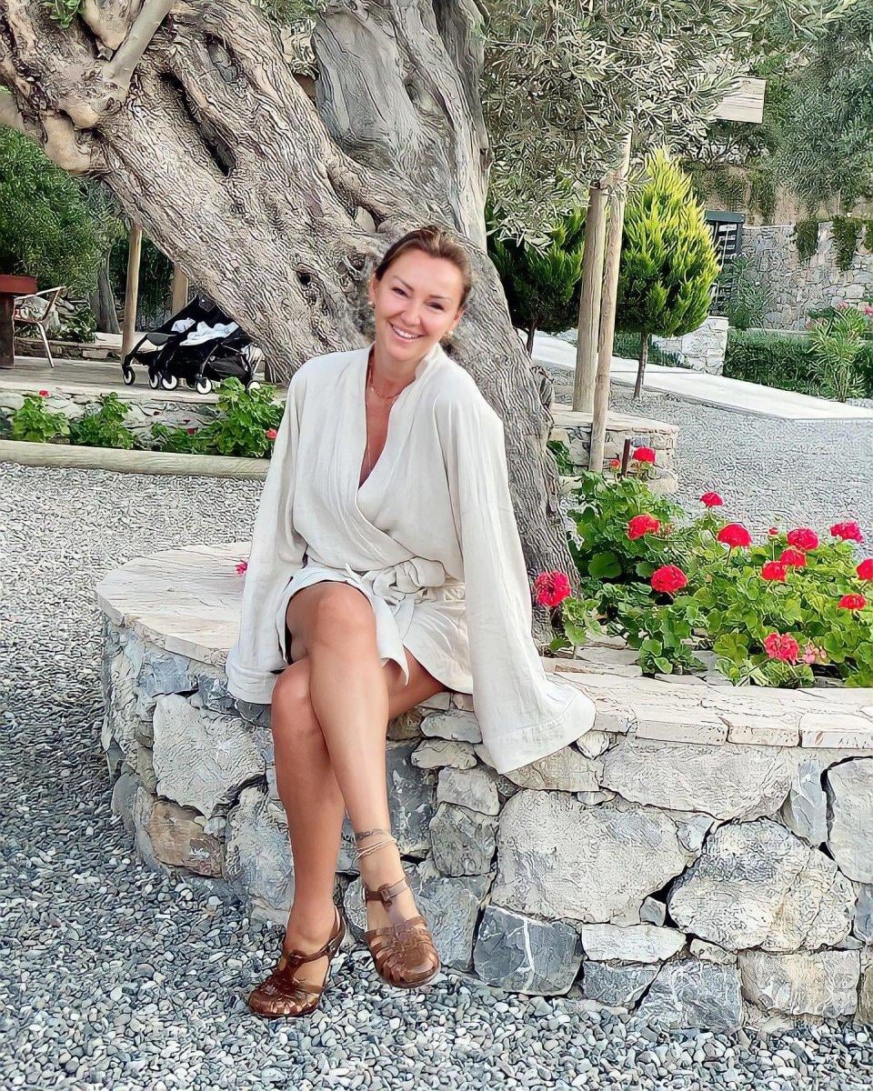 Pınar Altuğ’dan spor paylaşımı