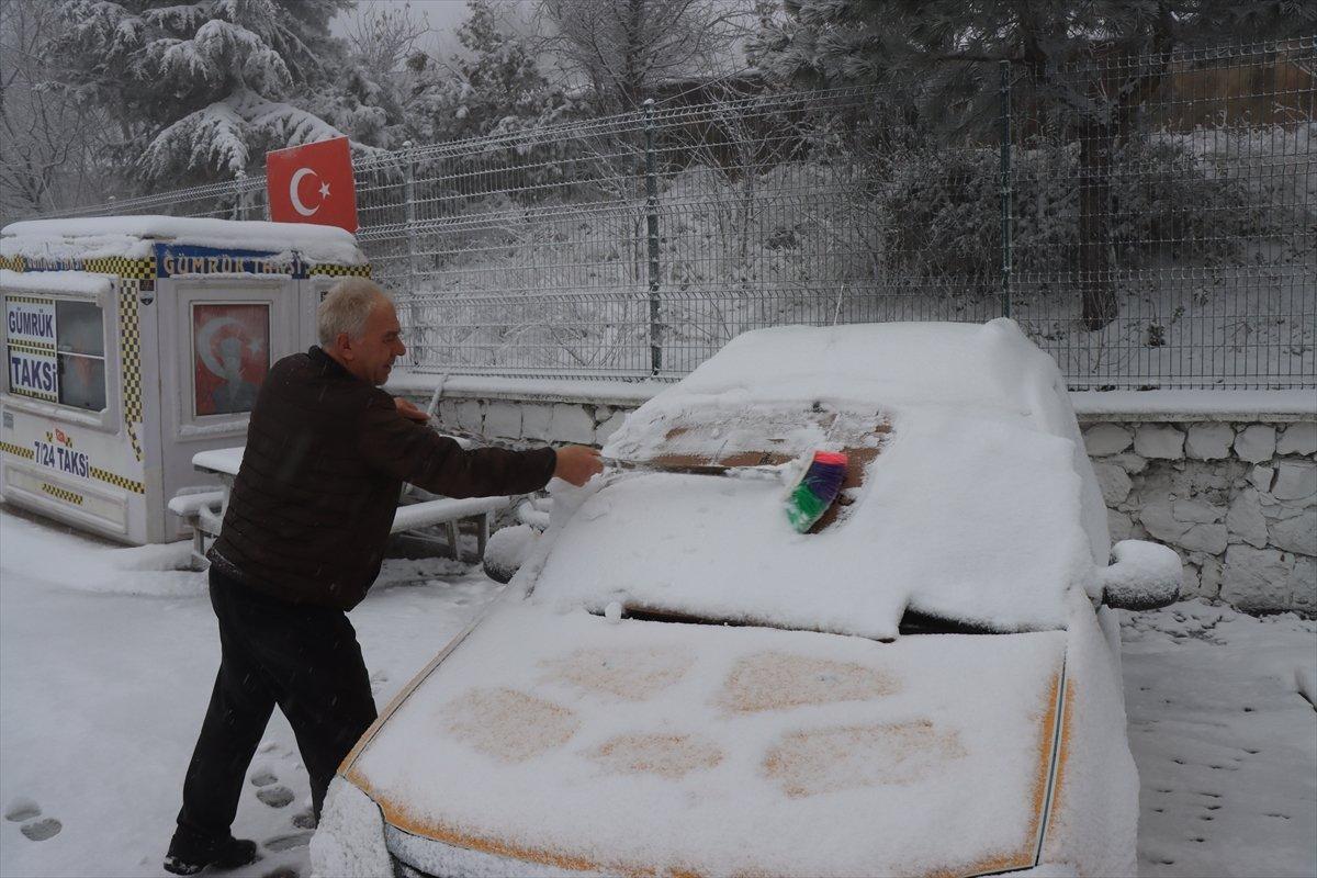Trakya'nın yüksek kesimlerinde kar etkisini artırdı