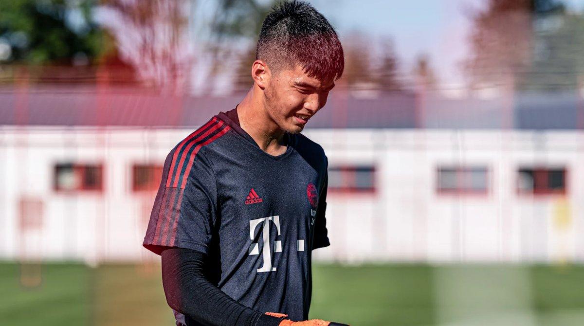 Çin'den Bayern Münih'e 18 yaşında kaleci