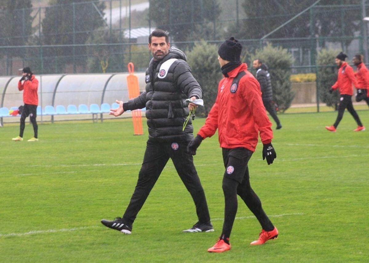Volkan Demirel, Fatih Karagümrük'le ilk idmanına çıktı