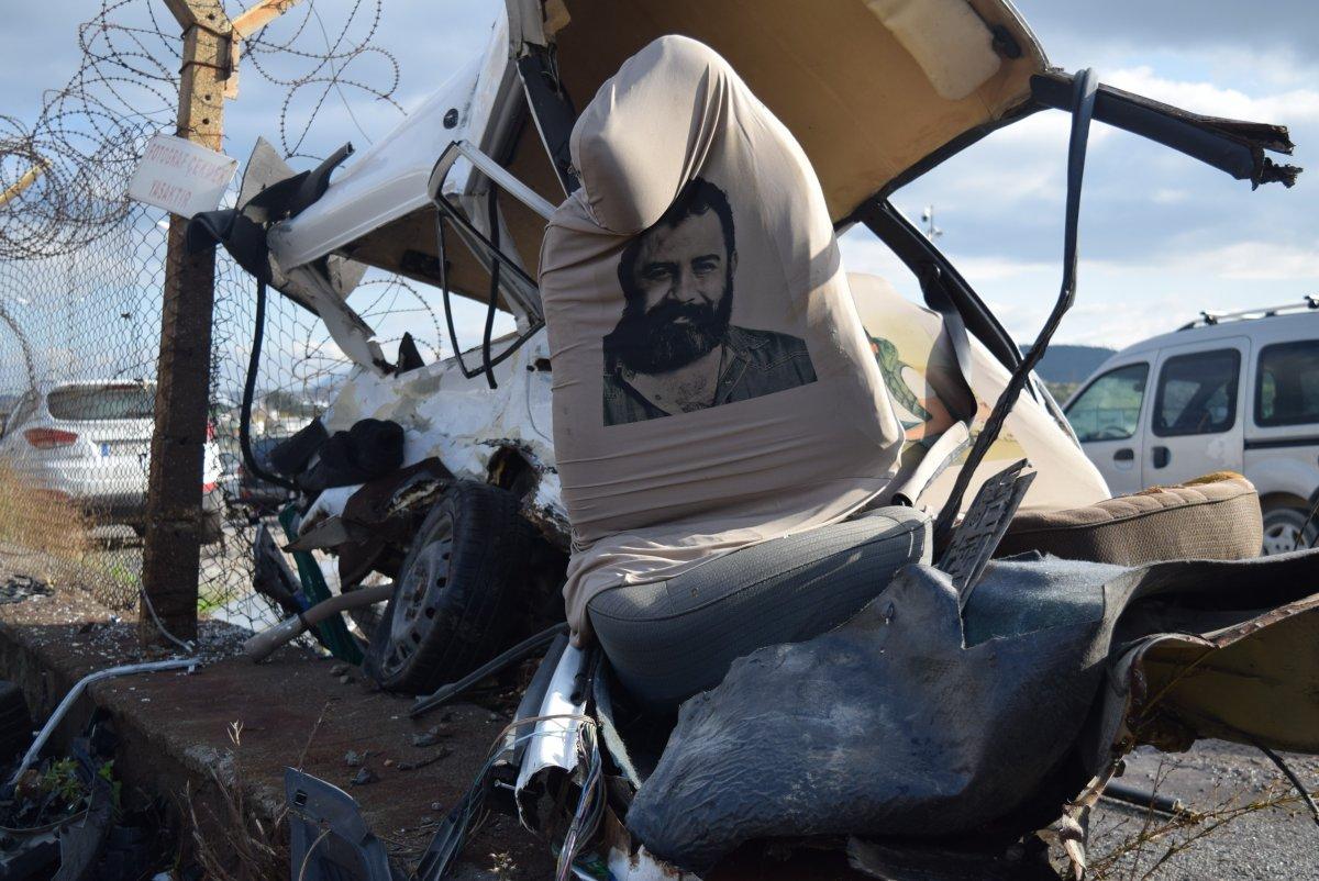 İzmir'de feci kaza: Otomobil ikiye bölündü