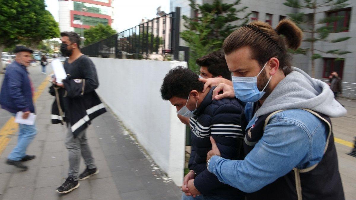 Antalya'daki kaçak alkol satıcısı tutuklandı