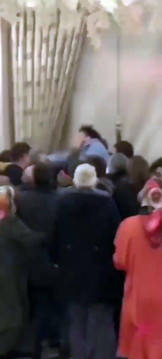 Sakarya'daki düğünde itişme kavgası