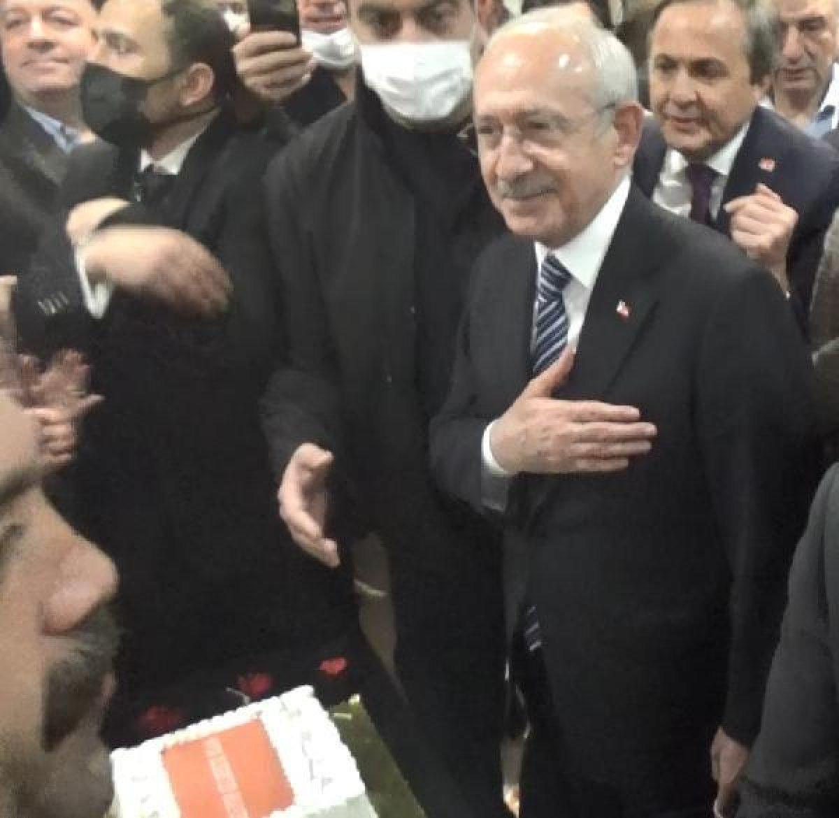 Kayseri'de Kemal Kılıçdaroğlu'na doğum günü sürprizi