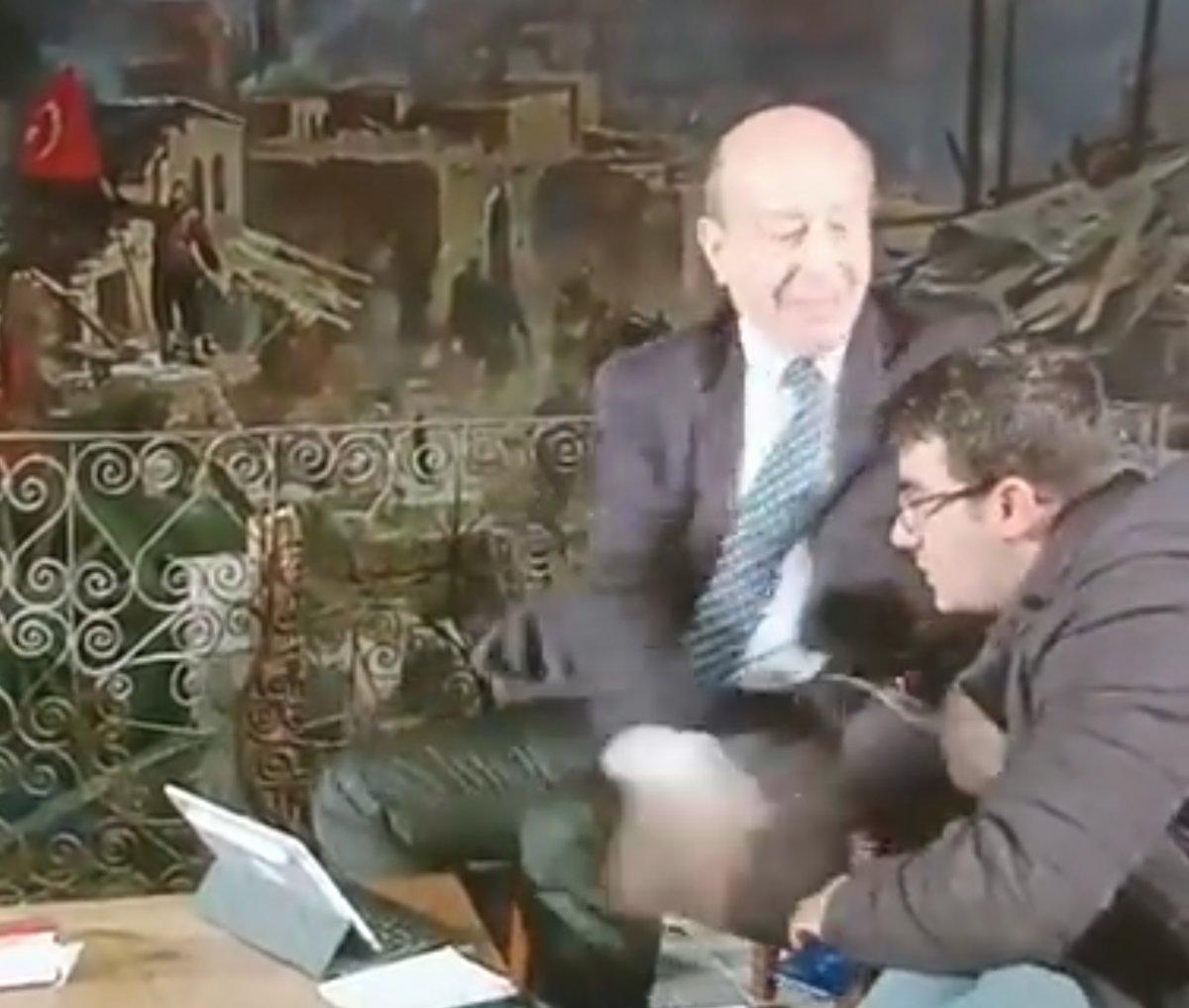 Gazeteci Muharrem Sarıkaya, ses teknikerine tokat attı