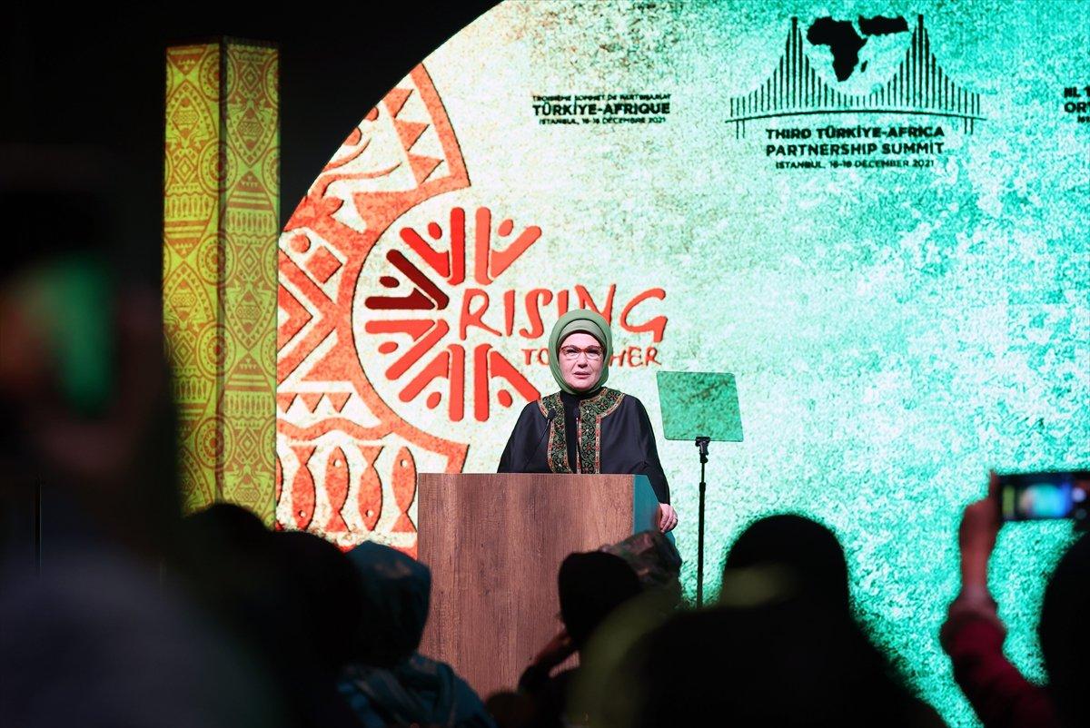 Emine Erdoğan, Afrikalı First Lady'lerle görüştü