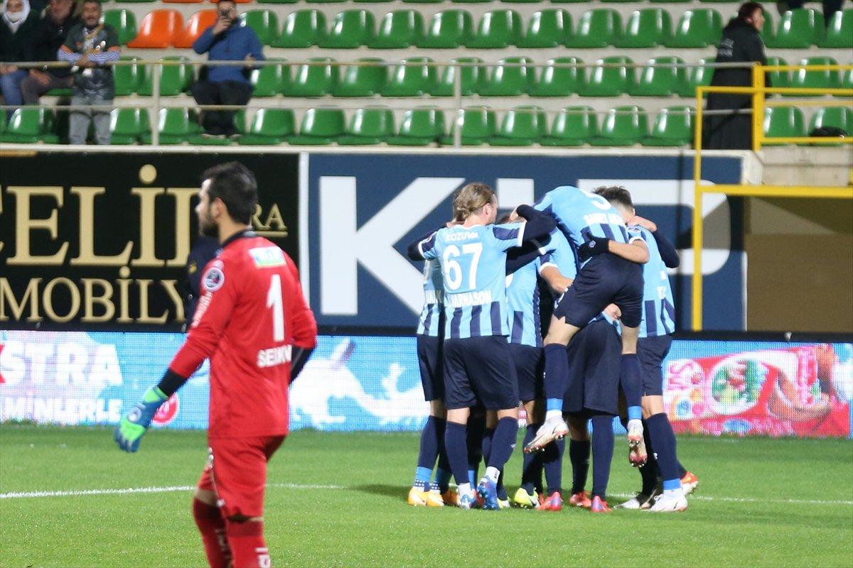 Akdeniz derbisinin galibi Adana Demirspor