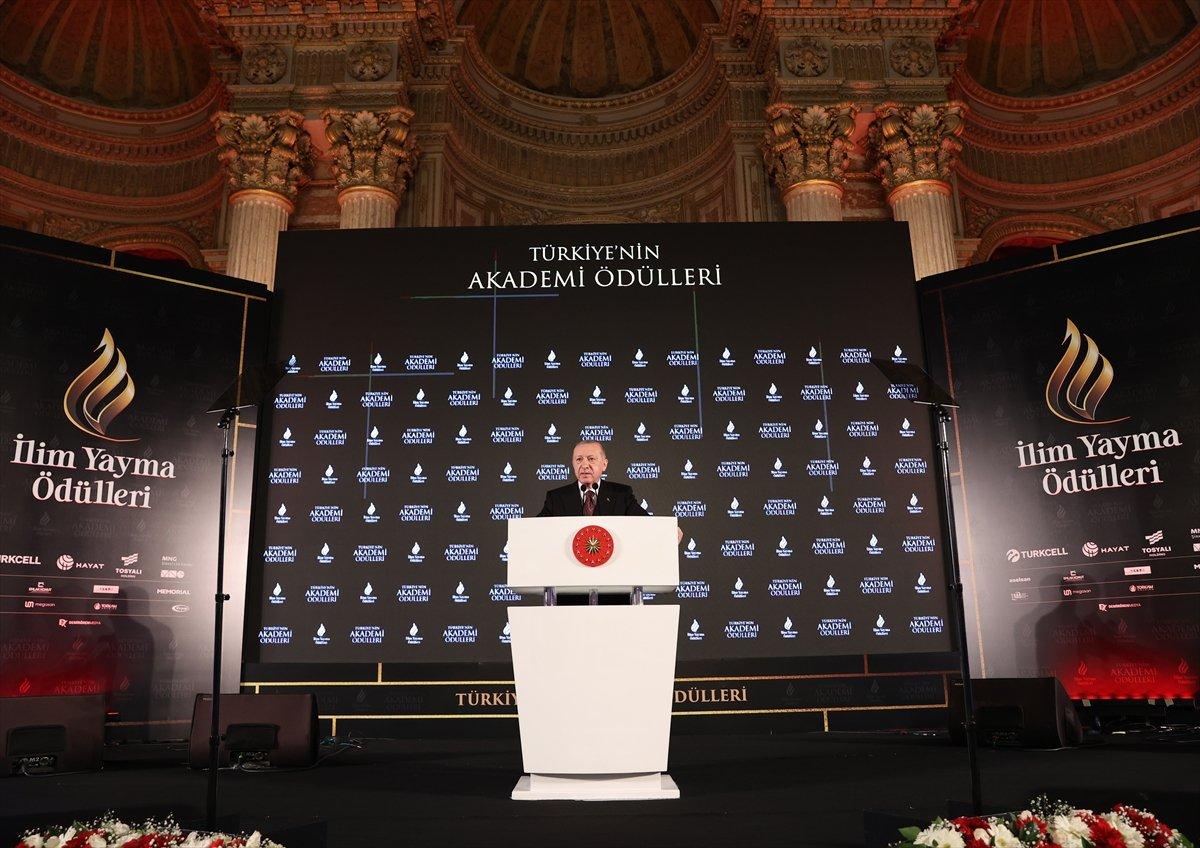 Cumhurbaşkanı Erdoğan 2021 İlim Yayma Ödülleri Töreni'nde