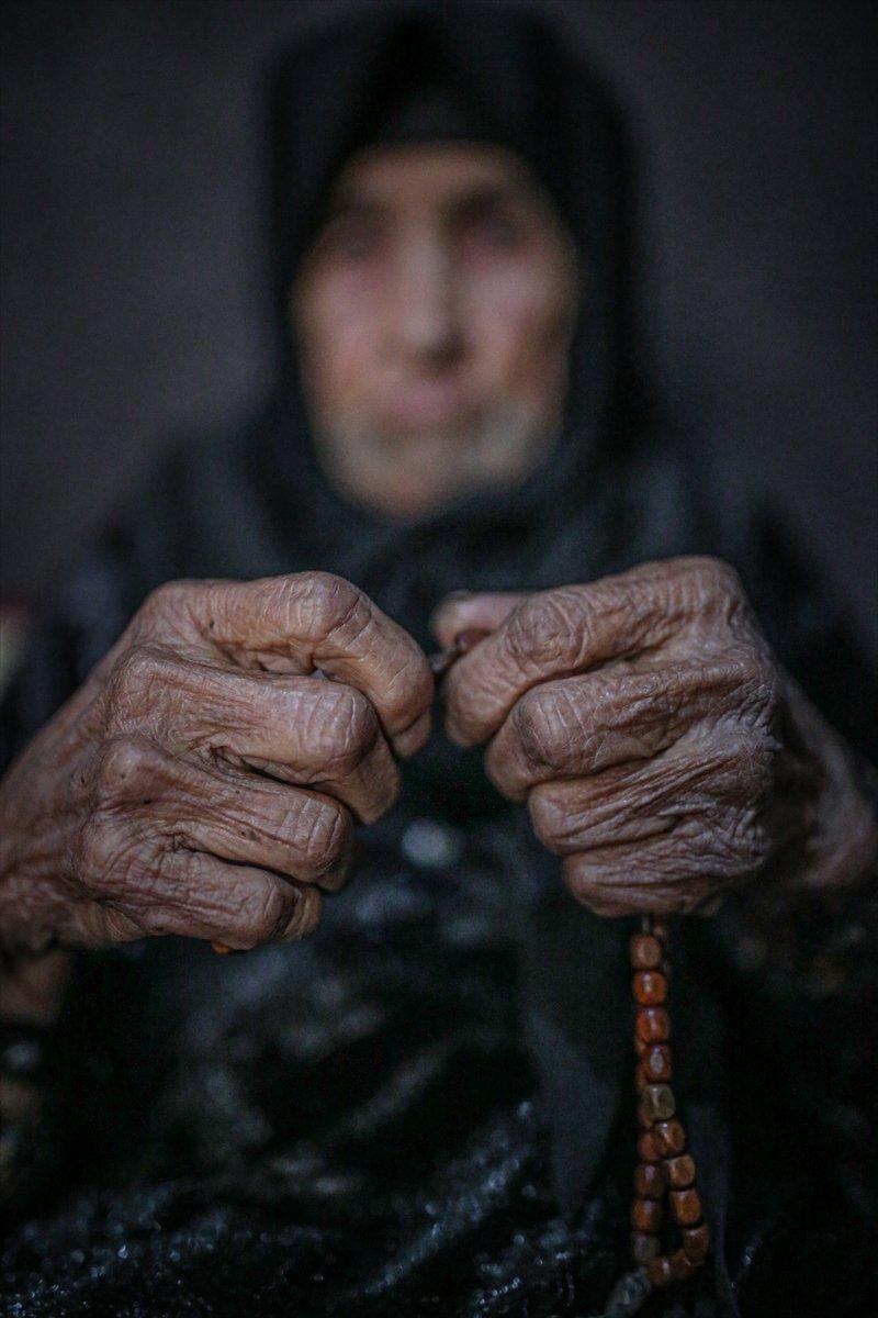 Zorlu şartlarda yaşayan Suriyeli sığınmacılar görüntülendi