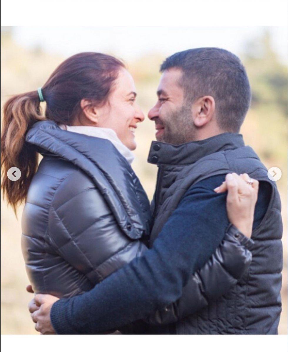 Ceyda Düvenci evlilik yıldönümünü kutladı