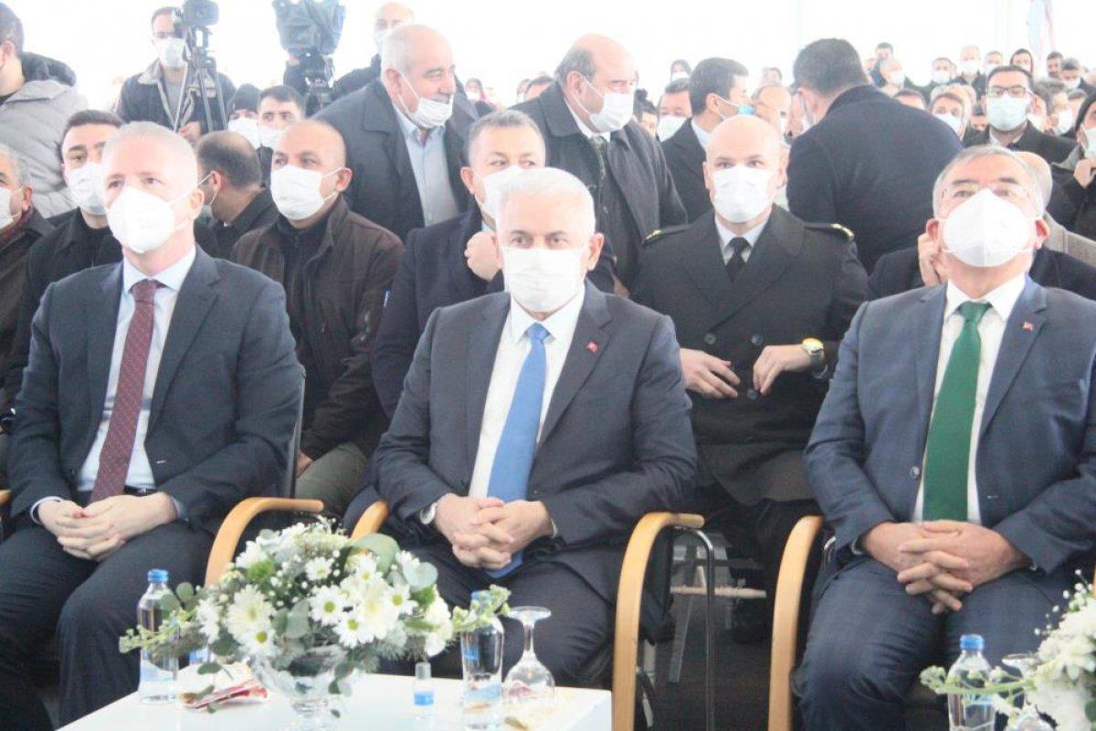 Binali Yıldırım: Kurda dalgalanma var ama böyle gidecek anlamına gelmez