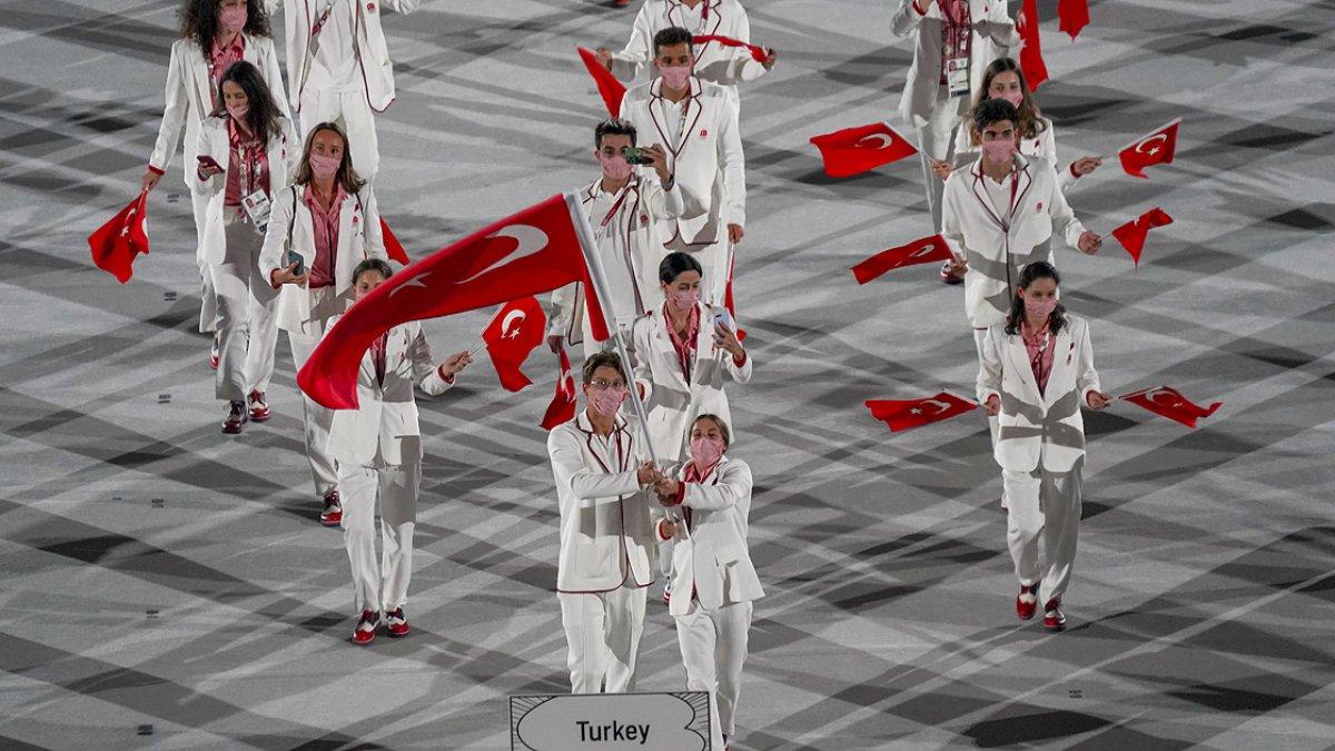 Sporda 2021 madalyalarla geçti