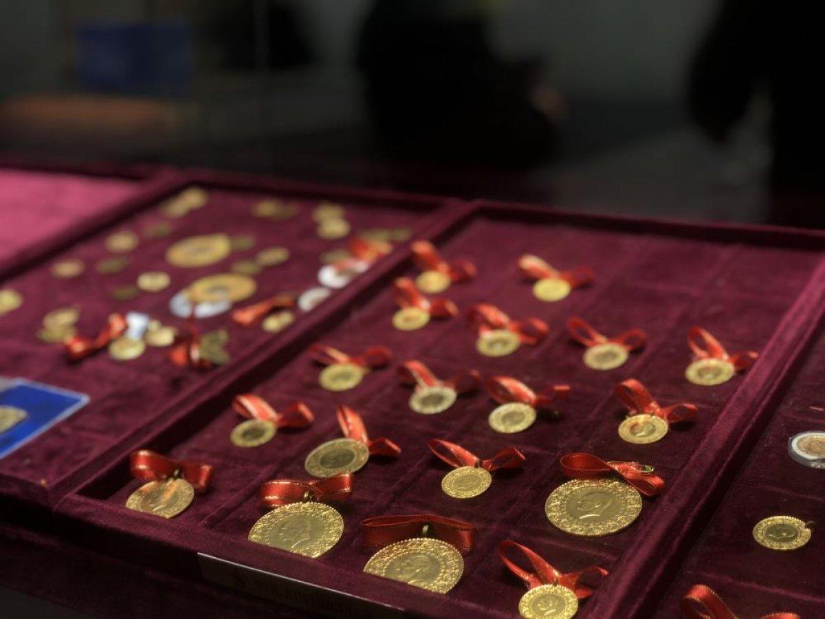 Piyasadaki düşüş Kapalı Çarşı'da altına yoğun ilgiye neden oldu