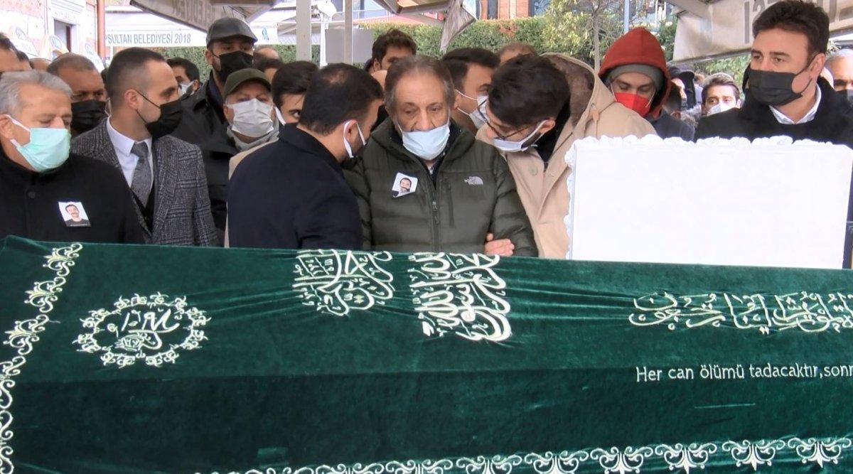 İzzet Altınmeşe, ölen oğlunu son yolculuğuna uğurladı