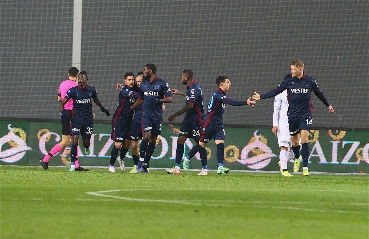 Trabzonspor, Altay'ı son dakikalarda gelen golle yendi